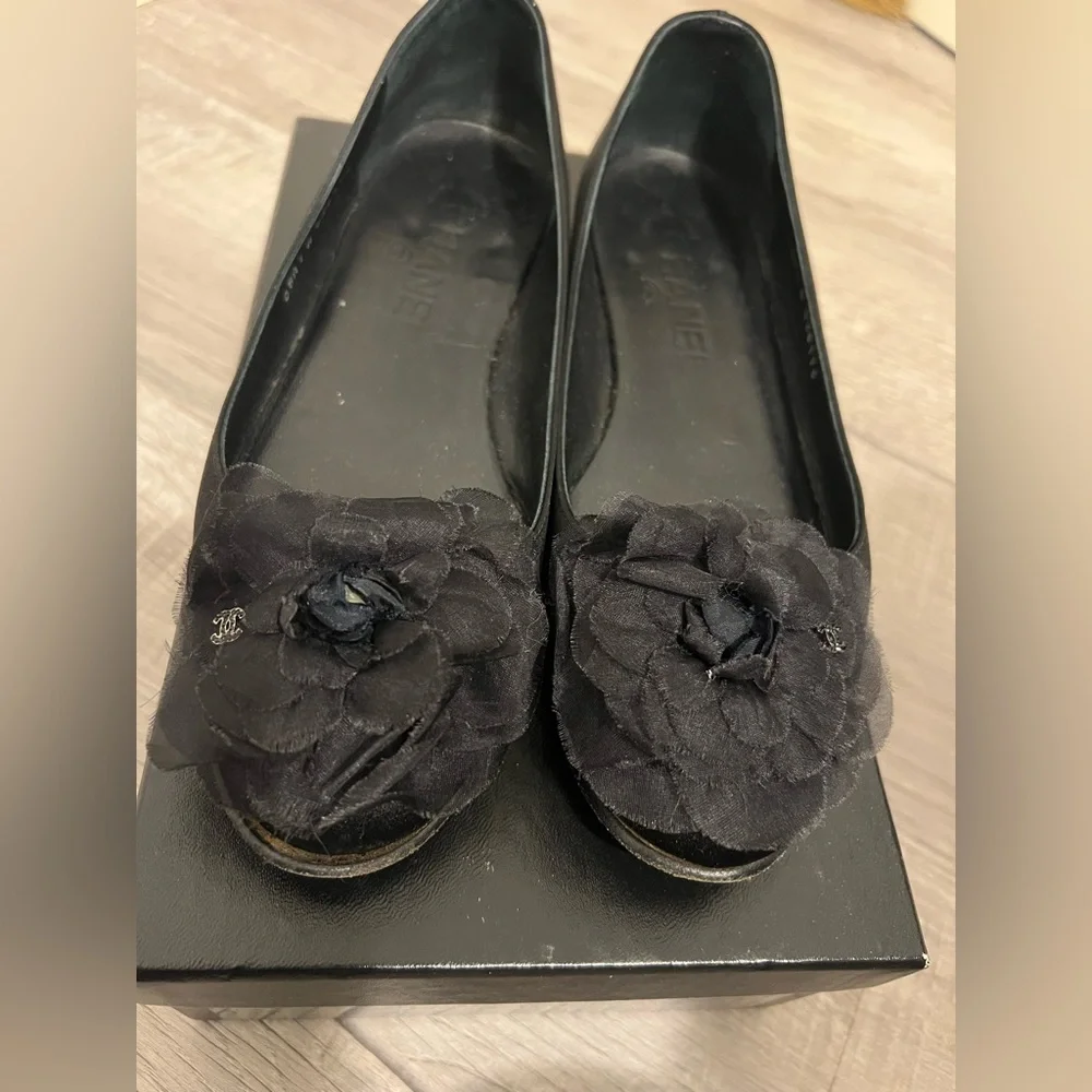 Chanel Ballet Flats‎ Floral Black Satin Size 36 Made in Italy